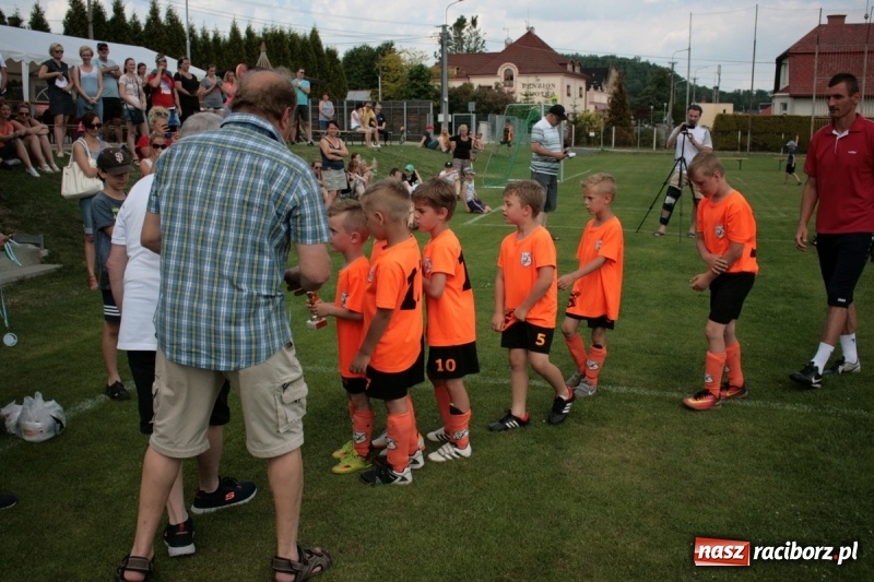 Zdjęcie w galerii na portalu naszraciborz.pl: Żaki Rafako na Międzynarodowym Turnieju Piłkarskim Lhotka Cup 2017 w Ostravie wiadomości z regionu