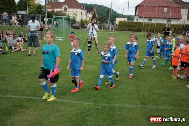 Zdjęcie w galerii na portalu naszraciborz.pl: Żaki Rafako na Międzynarodowym Turnieju Piłkarskim Lhotka Cup 2017 w Ostravie wiadomości z regionu