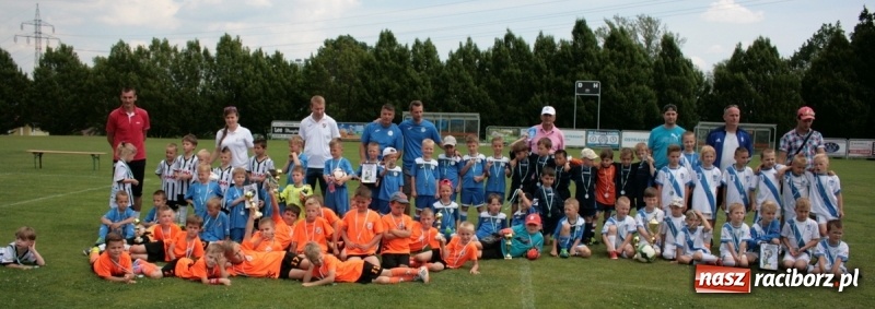 Zdjęcie w galerii na portalu naszraciborz.pl: Żaki Rafako na Międzynarodowym Turnieju Piłkarskim Lhotka Cup 2017 w Ostravie wiadomości z regionu