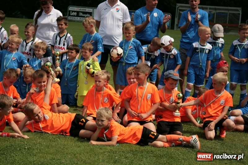 Zdjęcie w galerii na portalu naszraciborz.pl: Żaki Rafako na Międzynarodowym Turnieju Piłkarskim Lhotka Cup 2017 w Ostravie wiadomości z regionu