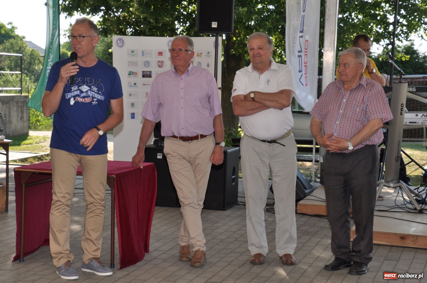 Zdjęcie w galerii na portalu naszraciborz.pl: Turniej Piłki Nożnej o Puchar Prezydenta Miasta na 110 lat LKS 07 Markowice. Gośćmi Piechniczek i Kostka wiadomości z regionu