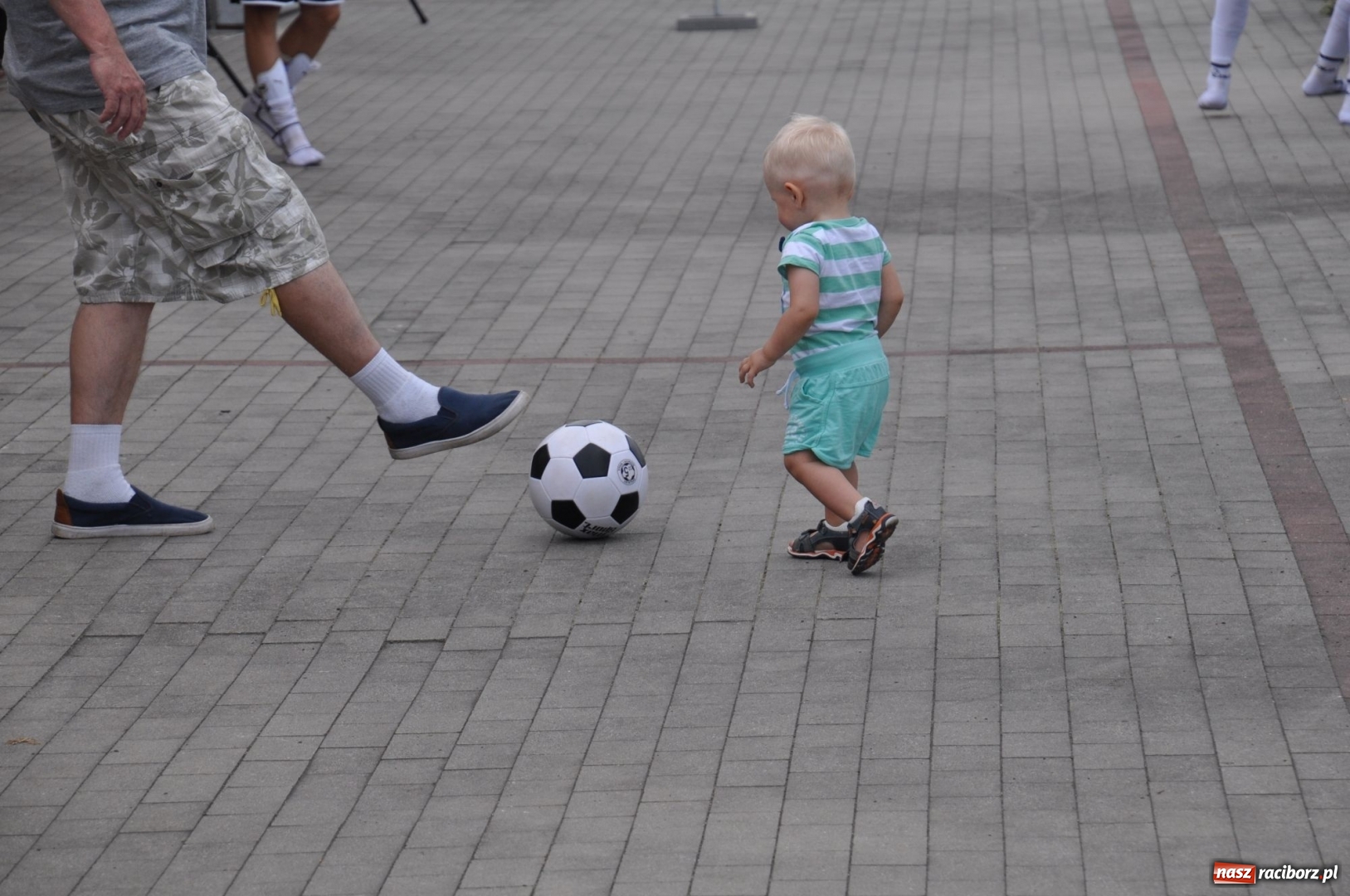 Zdjęcie w galerii na portalu naszraciborz.pl: Turniej Piłki Nożnej o Puchar Prezydenta Miasta na 110 lat LKS 07 Markowice. Gośćmi Piechniczek i Kostka wiadomości z regionu