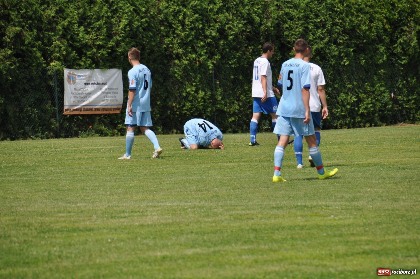 Zdjęcie w galerii na portalu naszraciborz.pl: Turniej Piłki Nożnej o Puchar Prezydenta Miasta na 110 lat LKS 07 Markowice. Gośćmi Piechniczek i Kostka wiadomości z regionu