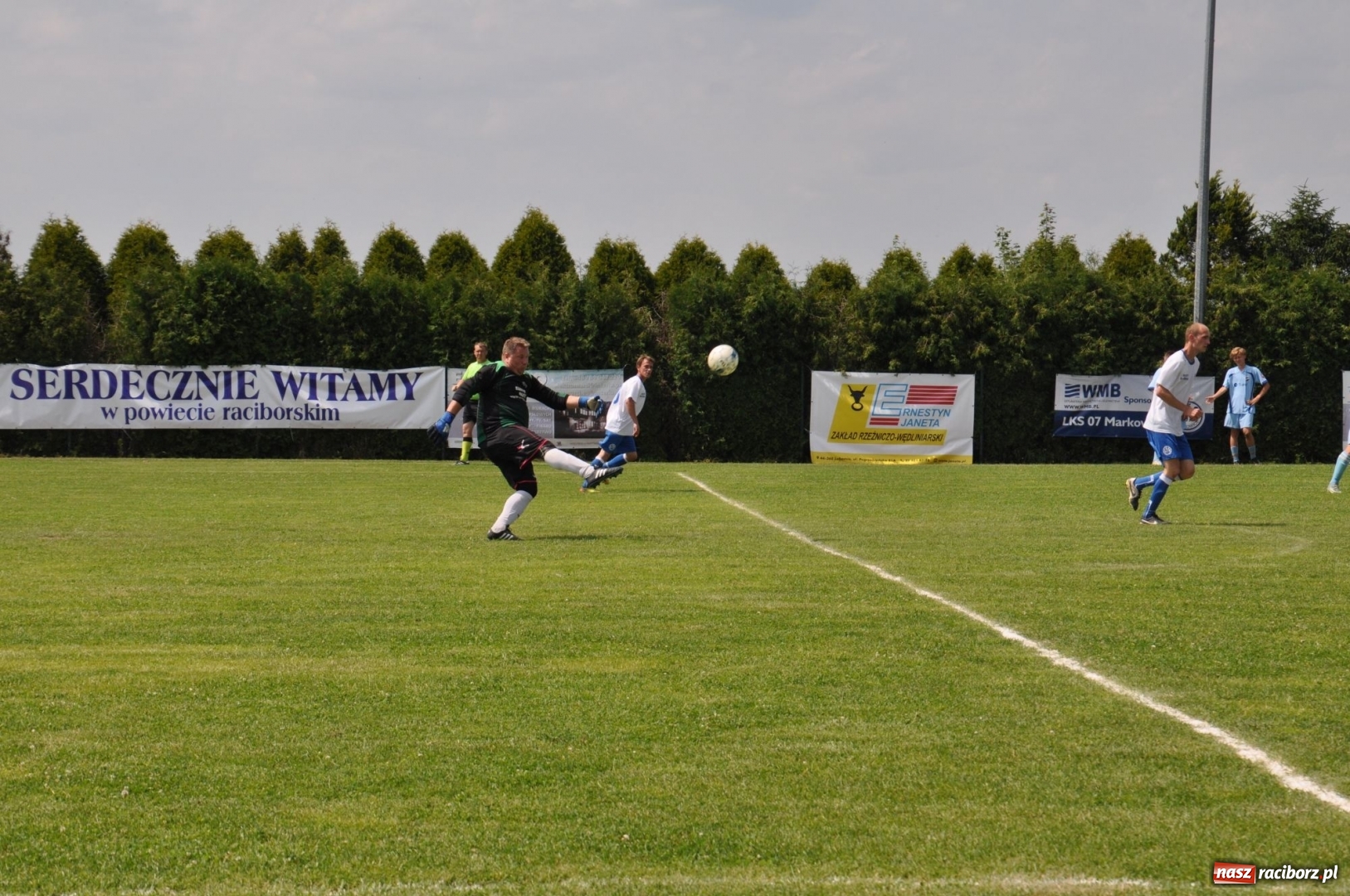 Zdjęcie w galerii na portalu naszraciborz.pl: Turniej Piłki Nożnej o Puchar Prezydenta Miasta na 110 lat LKS 07 Markowice. Gośćmi Piechniczek i Kostka wiadomości z regionu