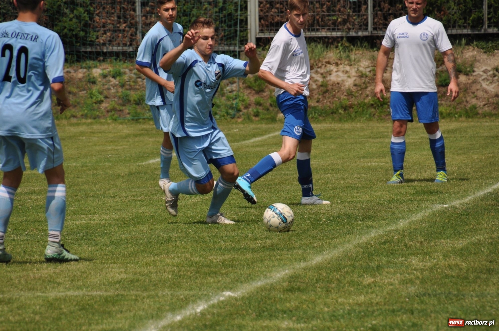 Zdjęcie w galerii na portalu naszraciborz.pl: Turniej Piłki Nożnej o Puchar Prezydenta Miasta na 110 lat LKS 07 Markowice. Gośćmi Piechniczek i Kostka wiadomości z regionu