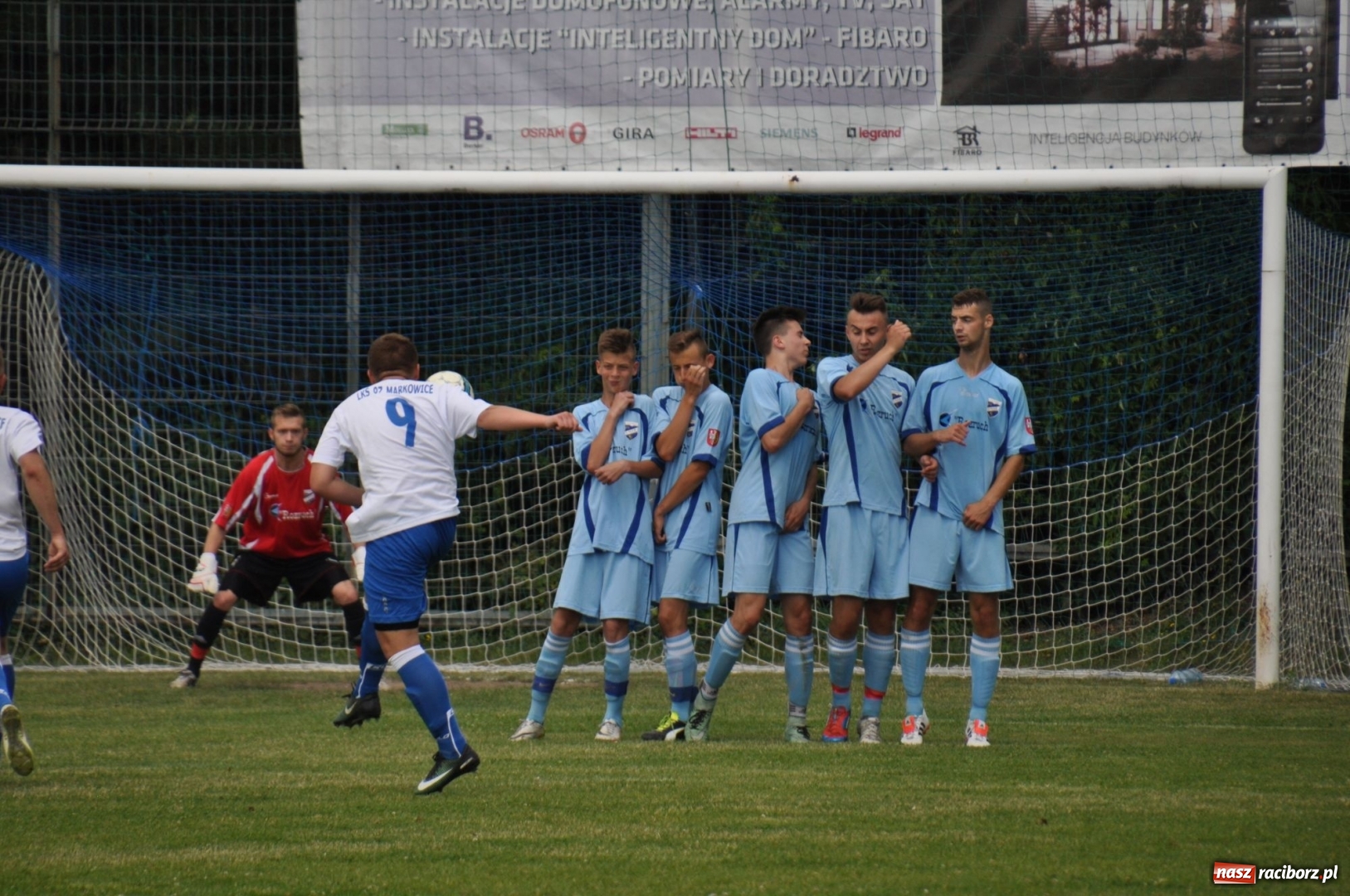 Zdjęcie w galerii na portalu naszraciborz.pl: Turniej Piłki Nożnej o Puchar Prezydenta Miasta na 110 lat LKS 07 Markowice. Gośćmi Piechniczek i Kostka wiadomości z regionu