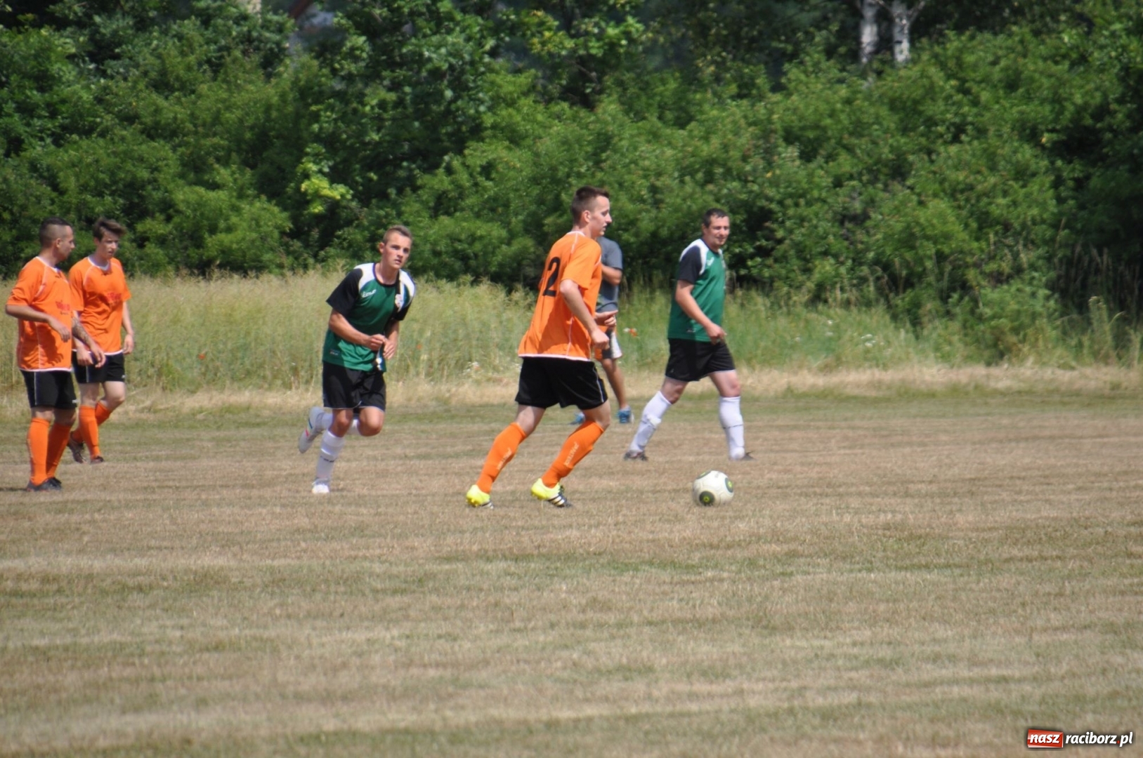 Zdjęcie w galerii na portalu naszraciborz.pl: Turniej Piłki Nożnej o Puchar Prezydenta Miasta na 110 lat LKS 07 Markowice. Gośćmi Piechniczek i Kostka wiadomości z regionu