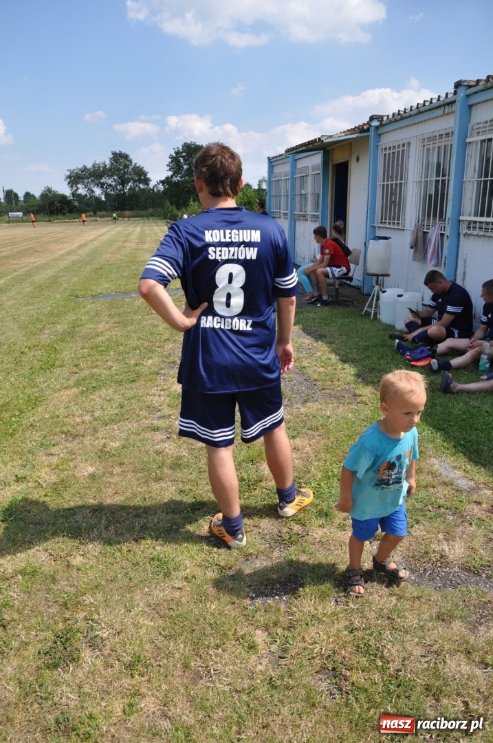 Zdjęcie w galerii na portalu naszraciborz.pl: Turniej Piłki Nożnej o Puchar Prezydenta Miasta na 110 lat LKS 07 Markowice. Gośćmi Piechniczek i Kostka wiadomości z regionu