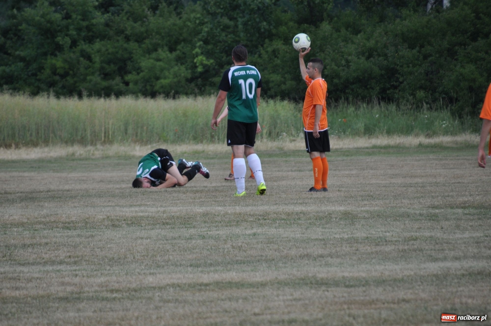 Zdjęcie w galerii na portalu naszraciborz.pl: Turniej Piłki Nożnej o Puchar Prezydenta Miasta na 110 lat LKS 07 Markowice. Gośćmi Piechniczek i Kostka wiadomości z regionu