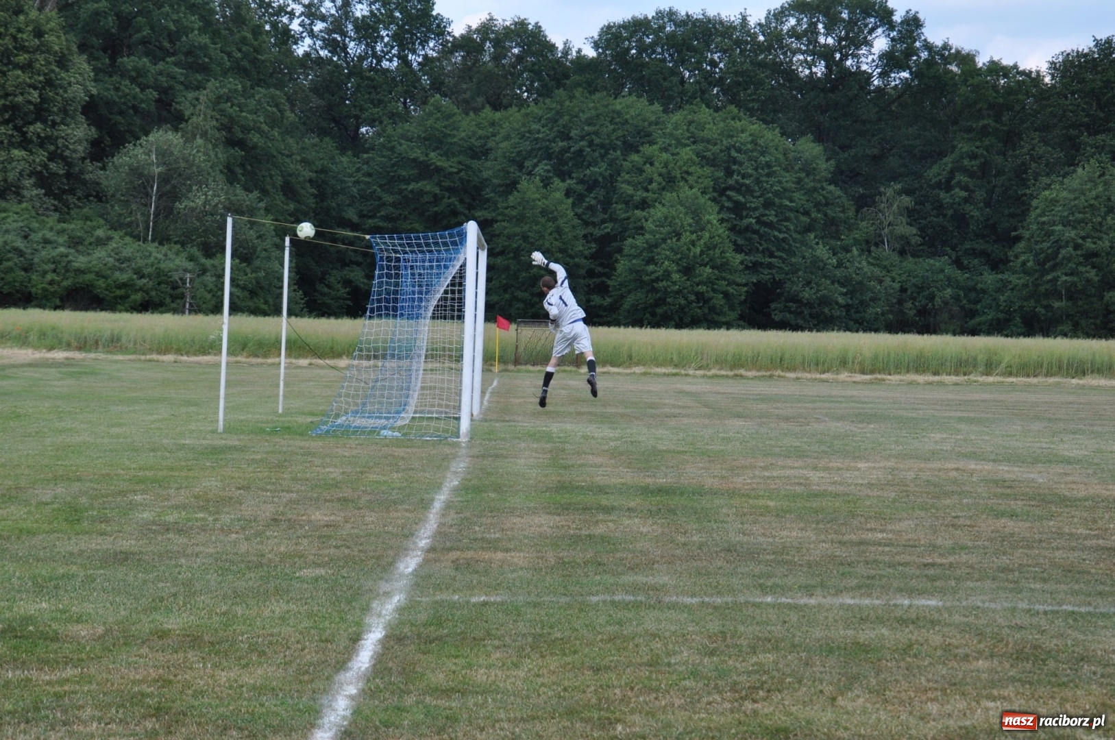 Zdjęcie w galerii na portalu naszraciborz.pl: Turniej Piłki Nożnej o Puchar Prezydenta Miasta na 110 lat LKS 07 Markowice. Gośćmi Piechniczek i Kostka wiadomości z regionu