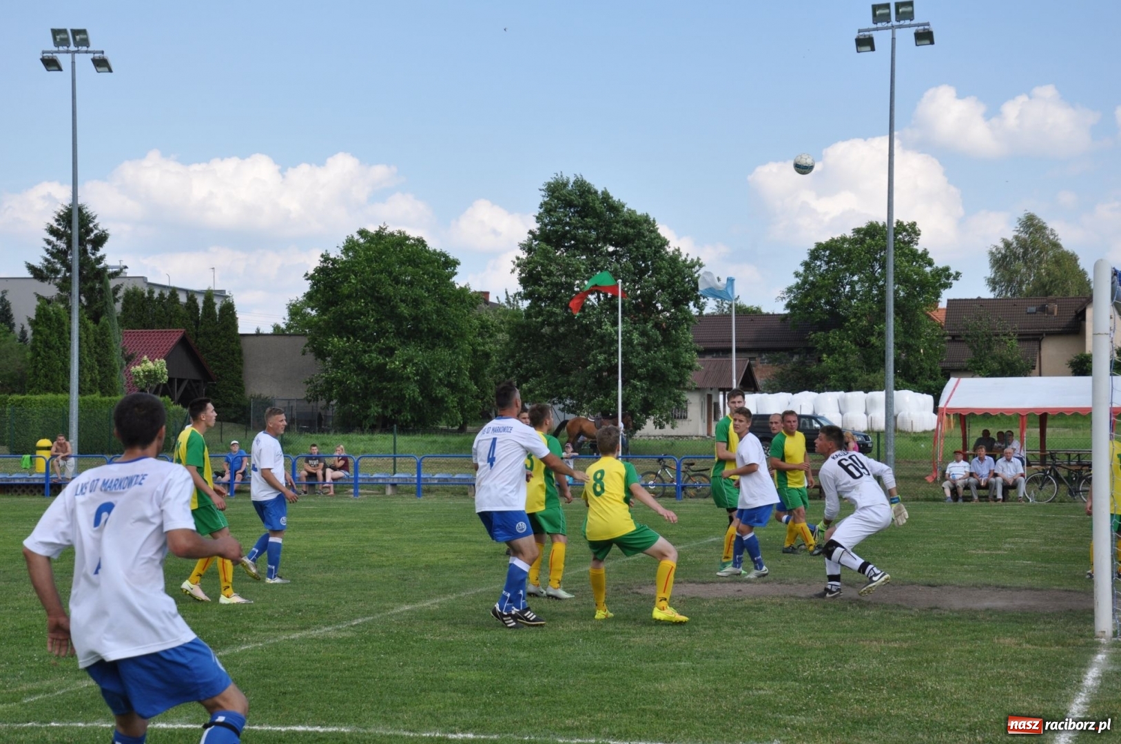 Zdjęcie w galerii na portalu naszraciborz.pl: Turniej Piłki Nożnej o Puchar Prezydenta Miasta na 110 lat LKS 07 Markowice. Gośćmi Piechniczek i Kostka wiadomości z regionu
