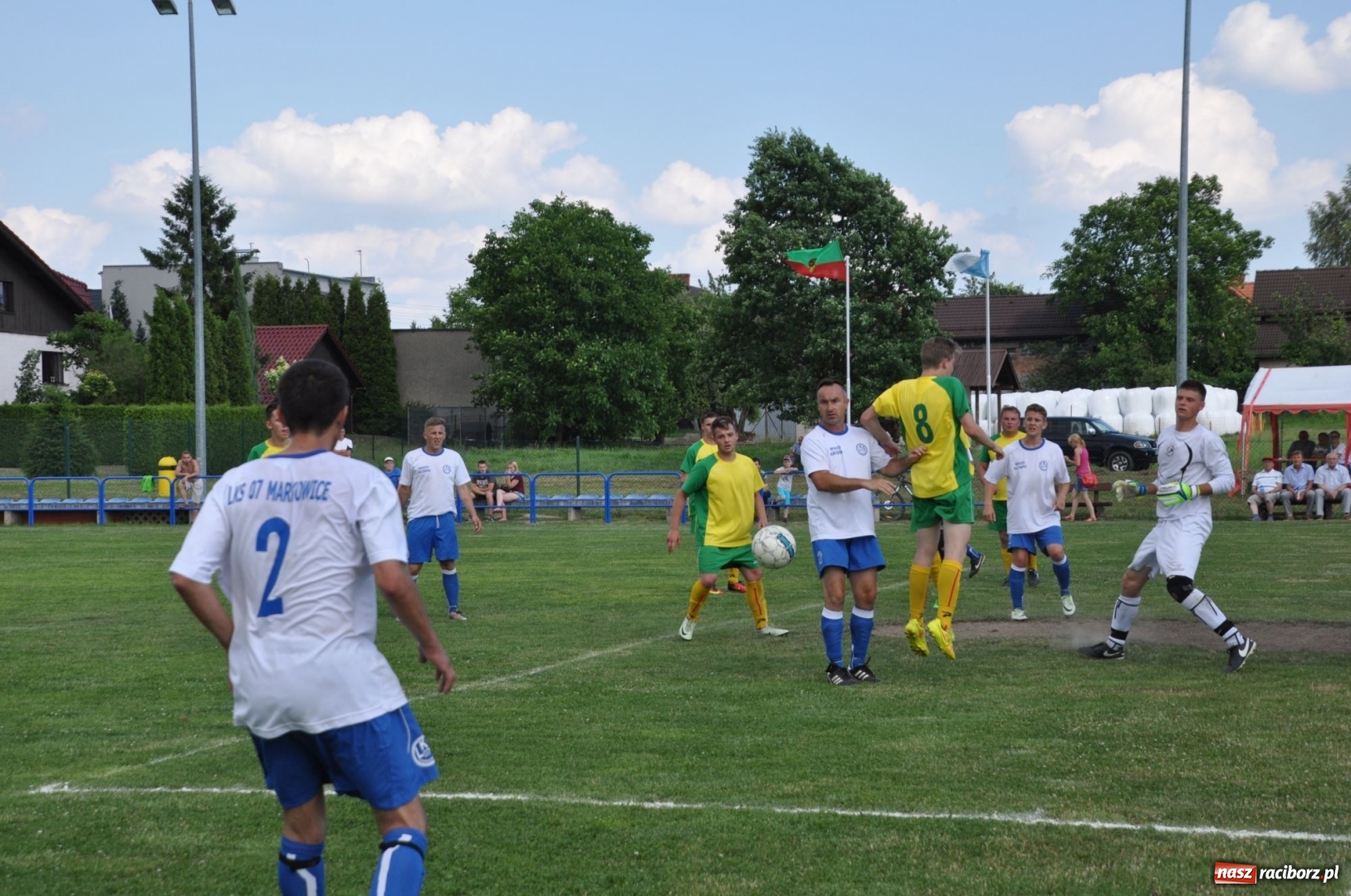 Zdjęcie w galerii na portalu naszraciborz.pl: Turniej Piłki Nożnej o Puchar Prezydenta Miasta na 110 lat LKS 07 Markowice. Gośćmi Piechniczek i Kostka wiadomości z regionu