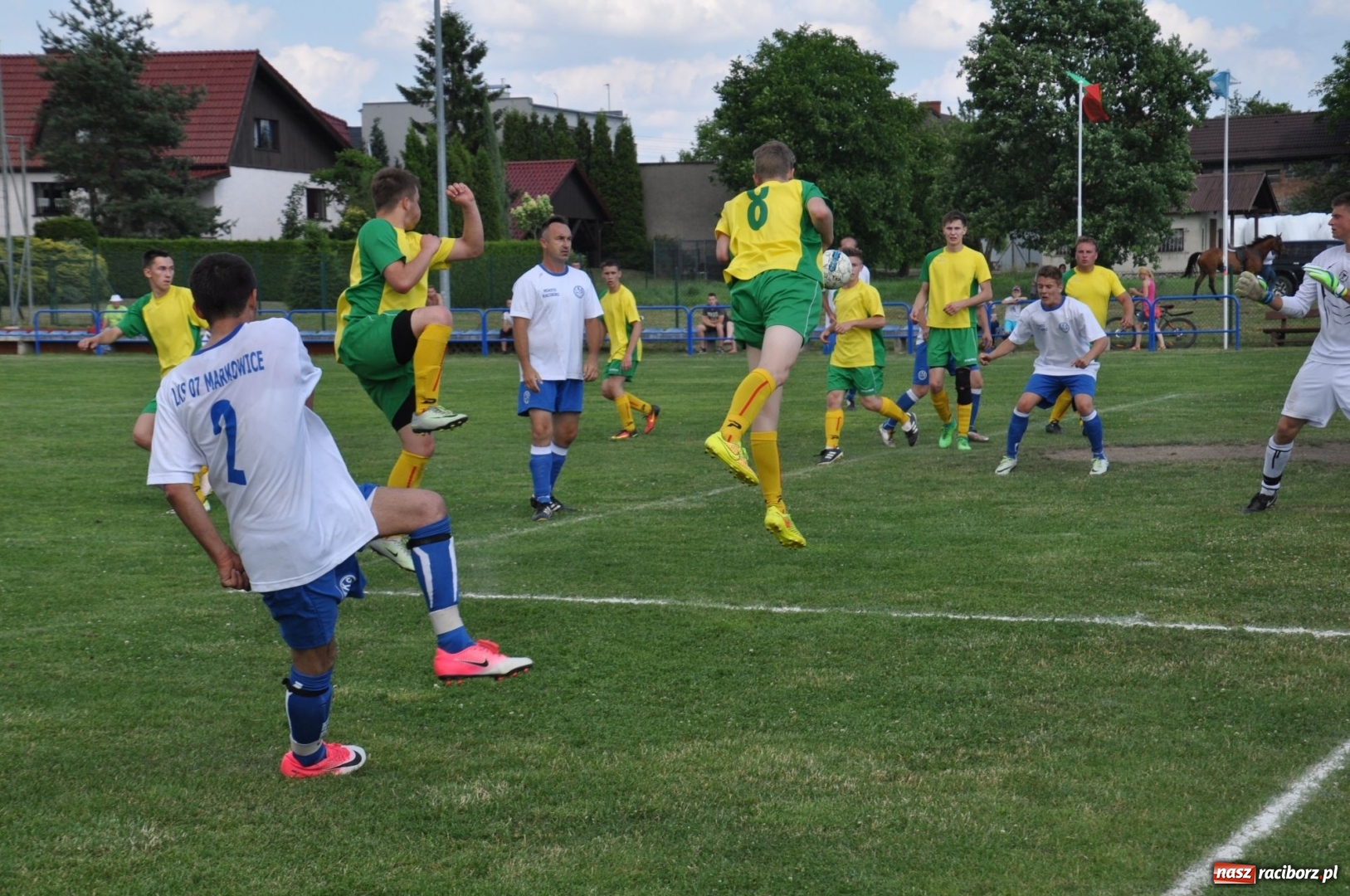 Zdjęcie w galerii na portalu naszraciborz.pl: Turniej Piłki Nożnej o Puchar Prezydenta Miasta na 110 lat LKS 07 Markowice. Gośćmi Piechniczek i Kostka wiadomości z regionu