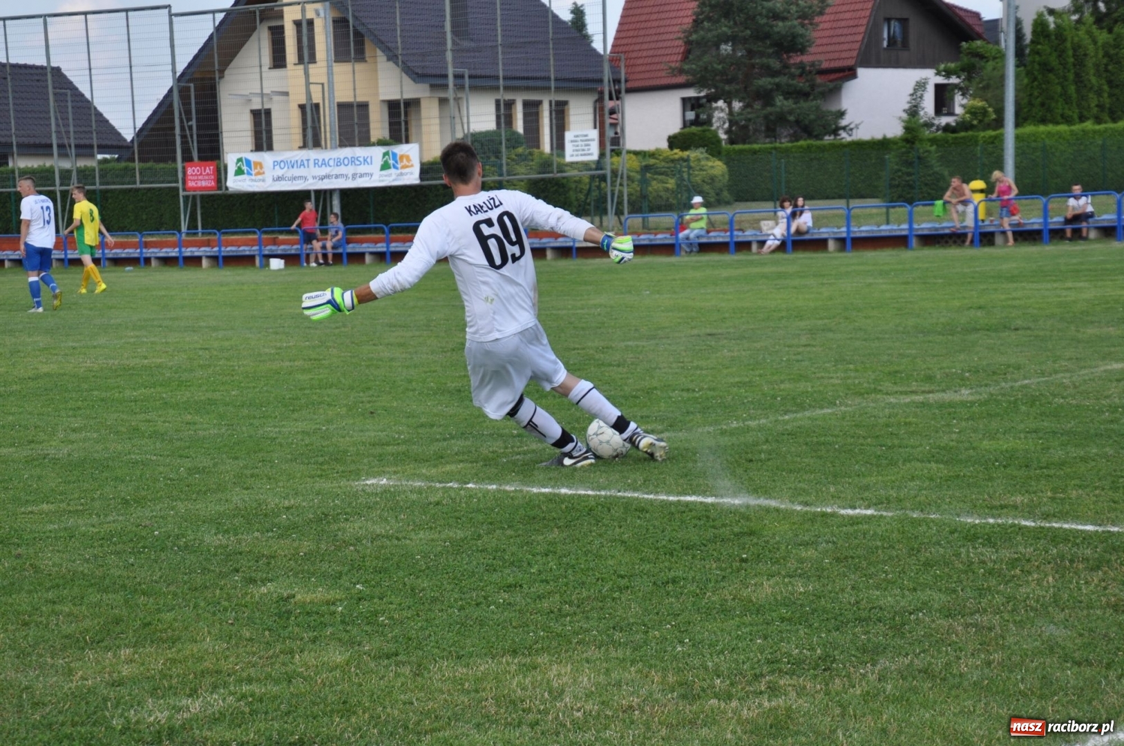 Zdjęcie w galerii na portalu naszraciborz.pl: Turniej Piłki Nożnej o Puchar Prezydenta Miasta na 110 lat LKS 07 Markowice. Gośćmi Piechniczek i Kostka wiadomości z regionu