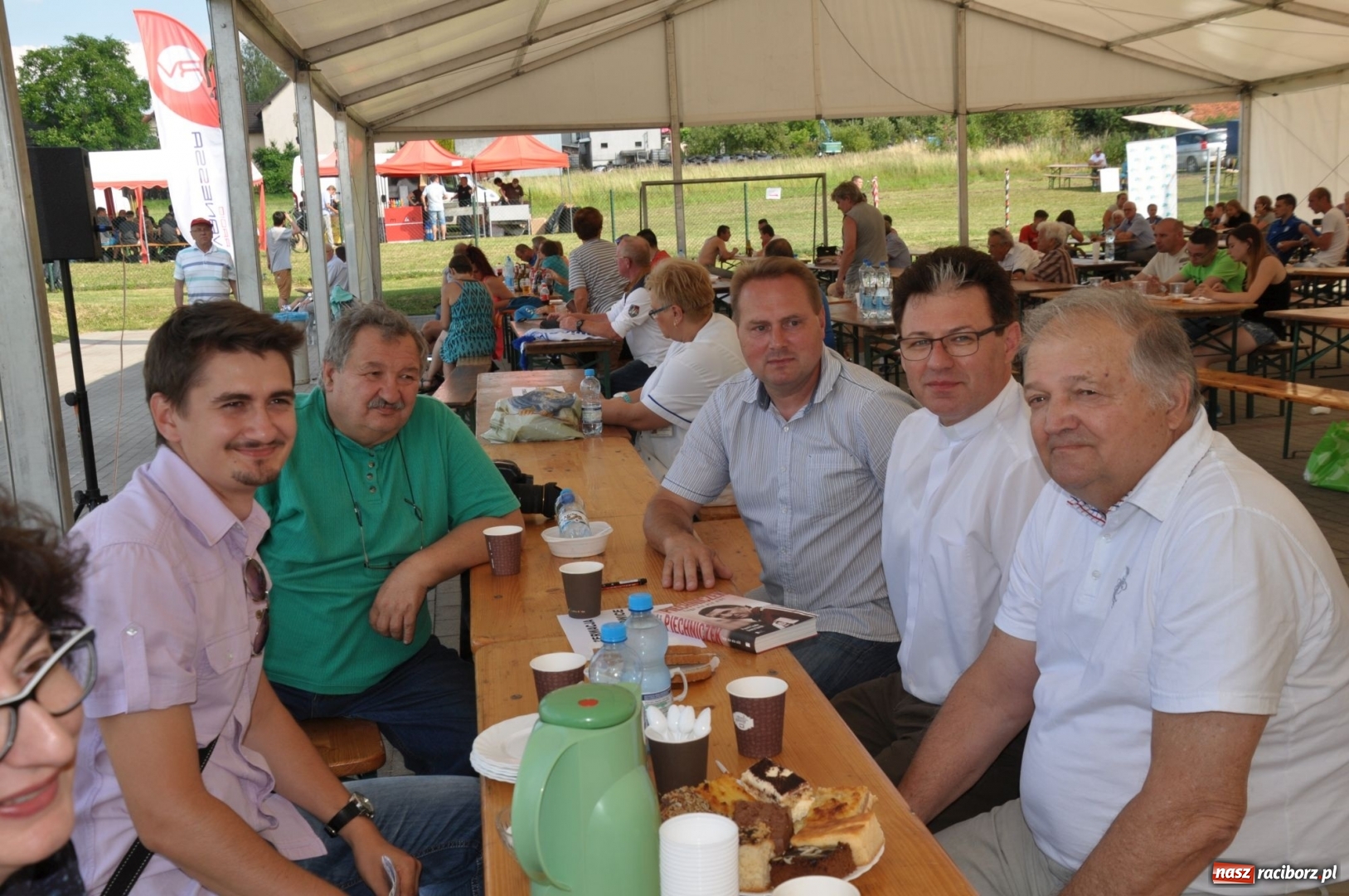 Zdjęcie w galerii na portalu naszraciborz.pl: Turniej Piłki Nożnej o Puchar Prezydenta Miasta na 110 lat LKS 07 Markowice. Gośćmi Piechniczek i Kostka wiadomości z regionu
