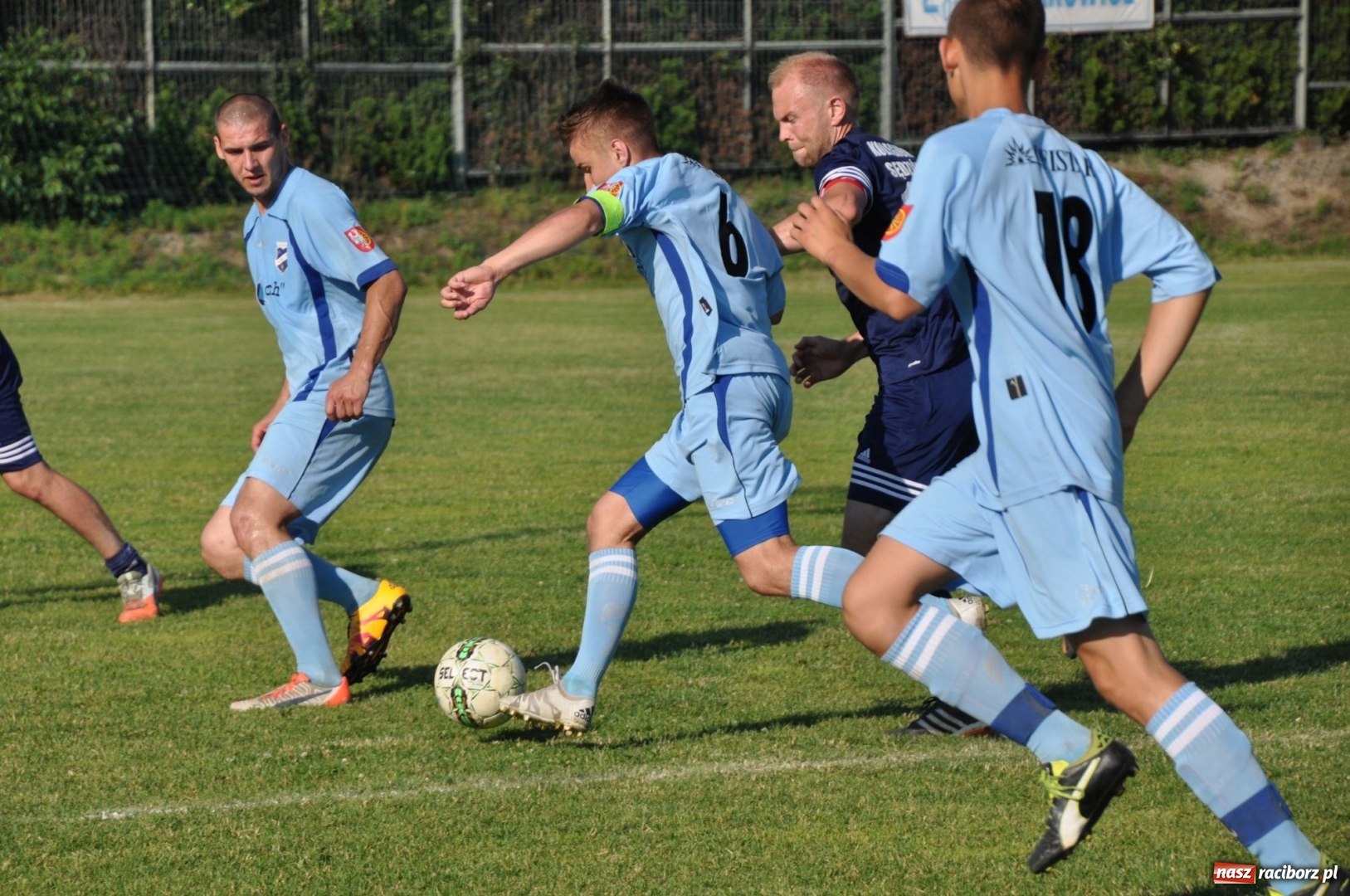 Zdjęcie w galerii na portalu naszraciborz.pl: Turniej Piłki Nożnej o Puchar Prezydenta Miasta na 110 lat LKS 07 Markowice. Gośćmi Piechniczek i Kostka wiadomości z regionu