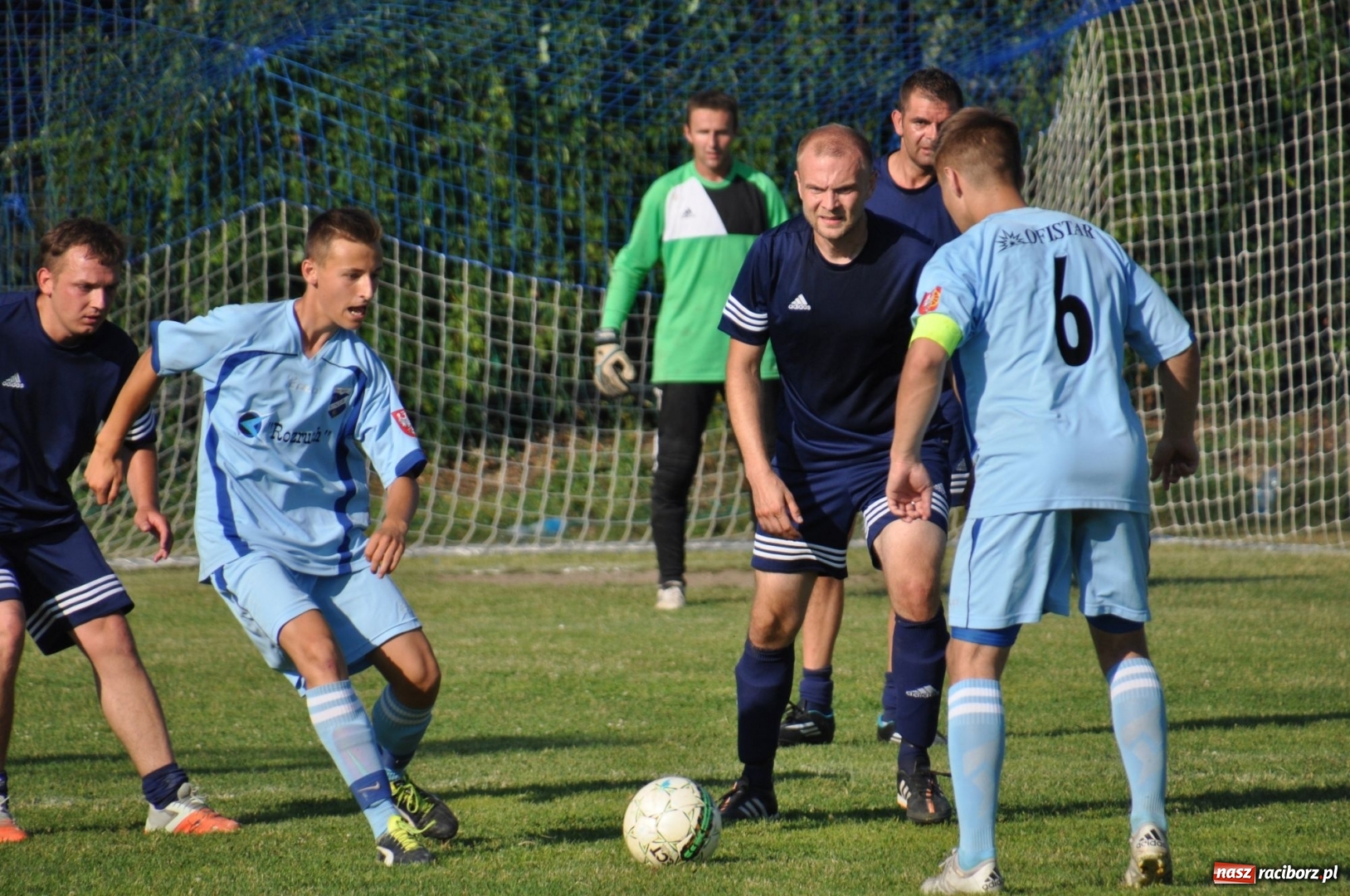 Zdjęcie w galerii na portalu naszraciborz.pl: Turniej Piłki Nożnej o Puchar Prezydenta Miasta na 110 lat LKS 07 Markowice. Gośćmi Piechniczek i Kostka wiadomości z regionu