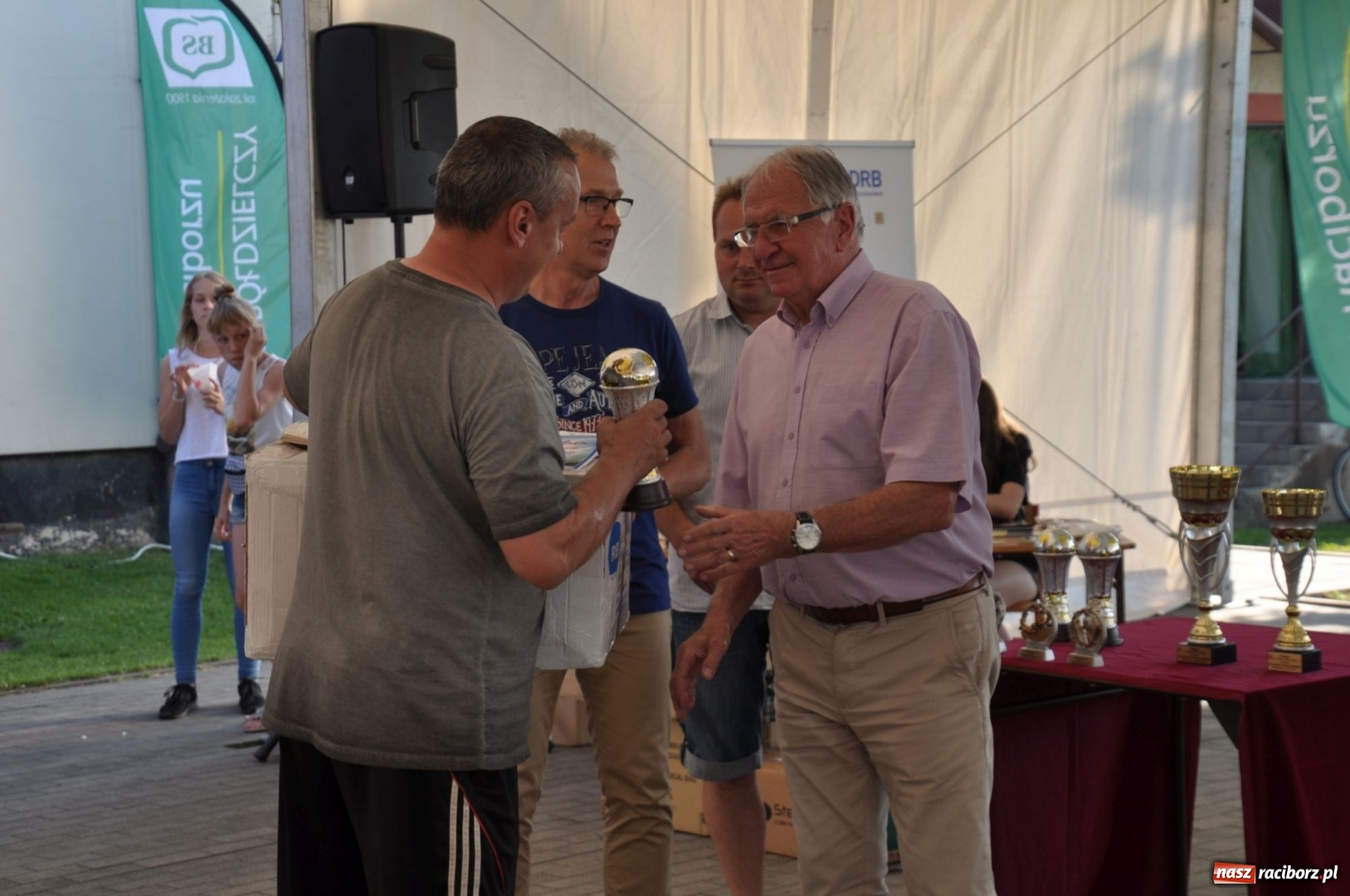 Zdjęcie w galerii na portalu naszraciborz.pl: Turniej Piłki Nożnej o Puchar Prezydenta Miasta na 110 lat LKS 07 Markowice. Gośćmi Piechniczek i Kostka wiadomości z regionu