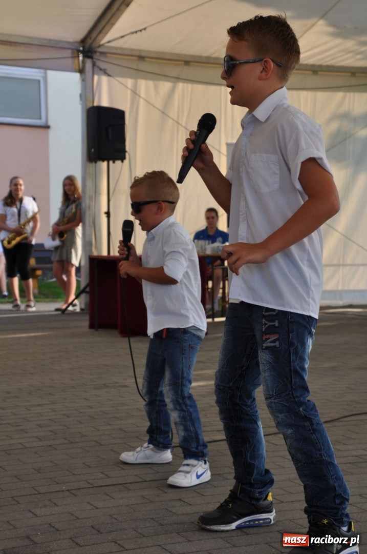 Zdjęcie w galerii na portalu naszraciborz.pl: Odznaczenie PZPN, ŚlZPN  i LZS dla działaczy LKS 07 Markowice wiadomości z regionu