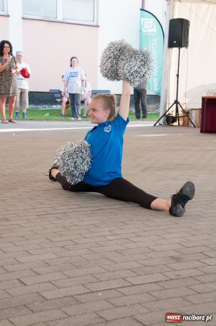 Zdjęcie w galerii na portalu naszraciborz.pl: Odznaczenie PZPN, ŚlZPN  i LZS dla działaczy LKS 07 Markowice wiadomości z regionu
