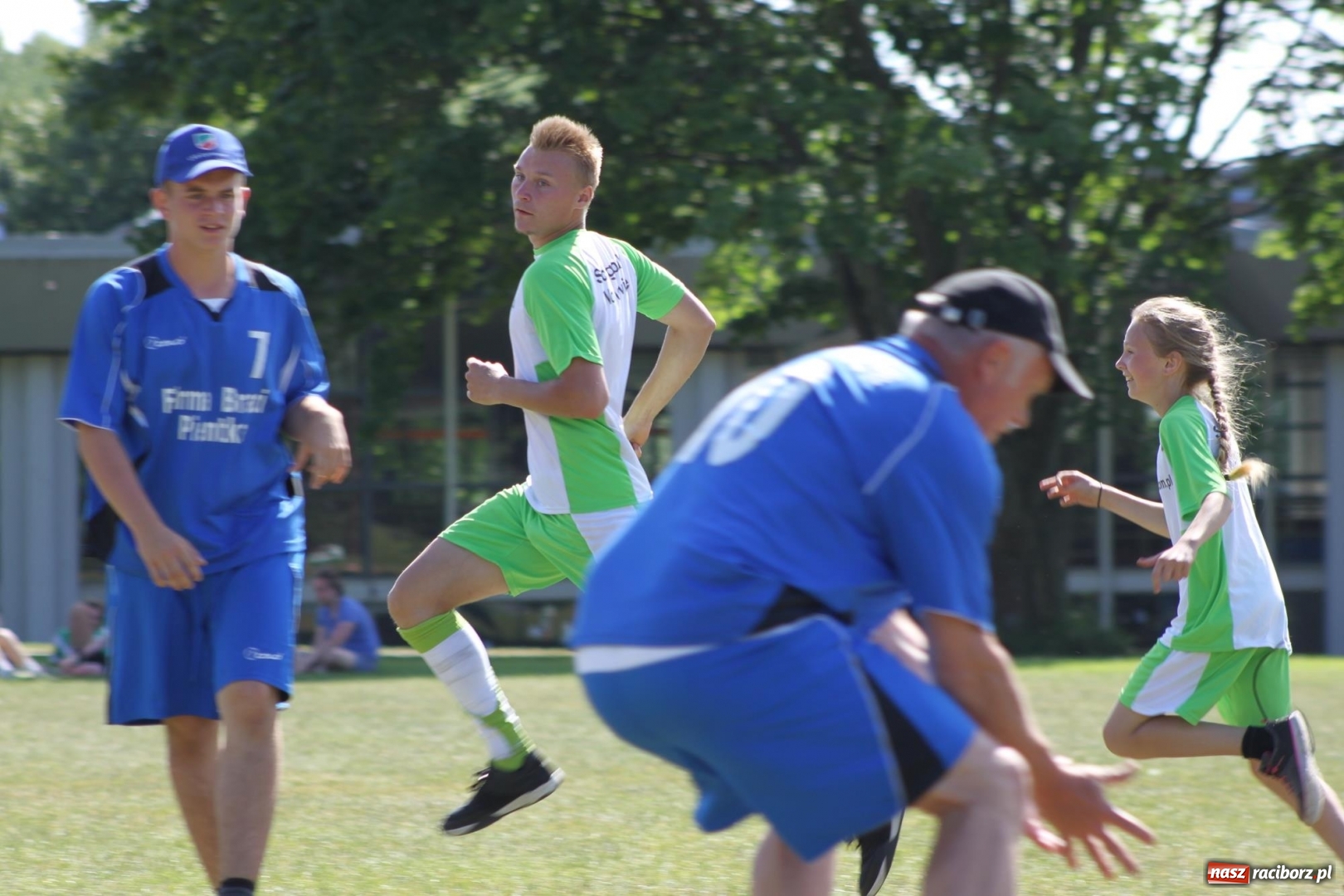 Zdjęcie w galerii na portalu naszraciborz.pl: Wojnowice i Cyprzanów na Międzynarodowych Mistrzostwach Schlagballa w Kilonii  wiadomości z regionu
