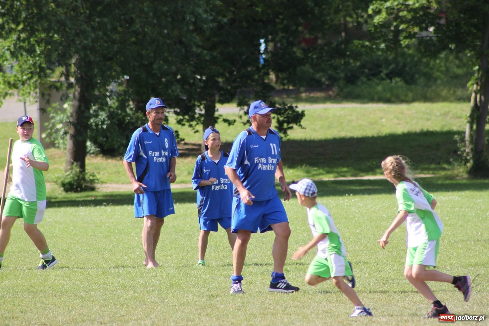 Zdjęcie w galerii na portalu naszraciborz.pl: Wojnowice i Cyprzanów na Międzynarodowych Mistrzostwach Schlagballa w Kilonii  wiadomości z regionu