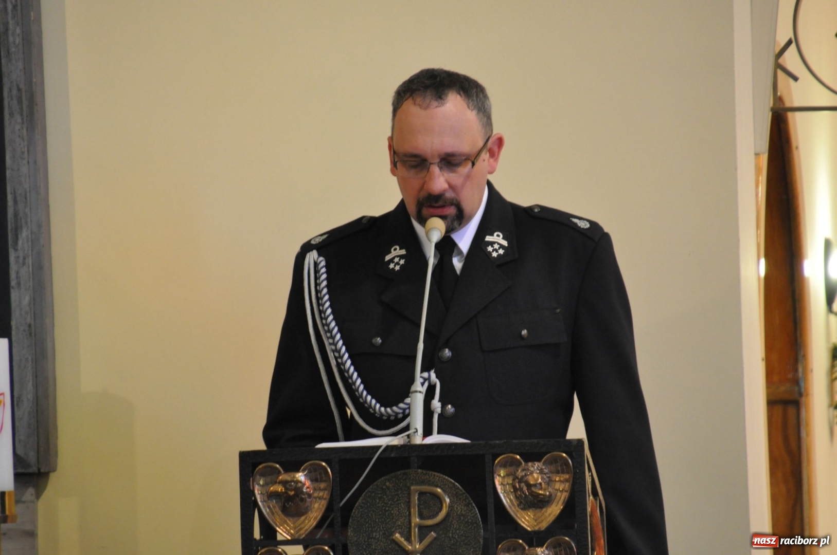 Zdjęcie w galerii na portalu naszraciborz.pl: Nowa remiza dla OSP Babice na 115. urodziny. Uroczyste poświęcenie budynków i pojazdów wiadomości z regionu