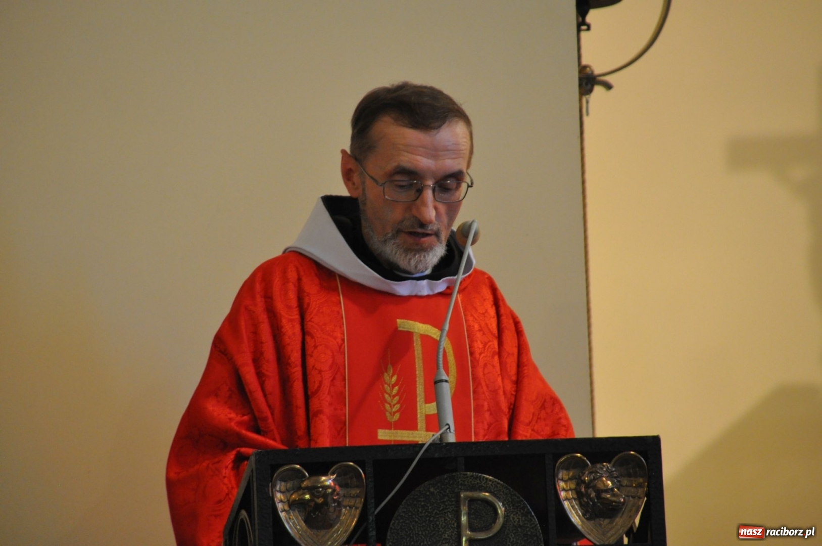 Zdjęcie w galerii na portalu naszraciborz.pl: Nowa remiza dla OSP Babice na 115. urodziny. Uroczyste poświęcenie budynków i pojazdów wiadomości z regionu