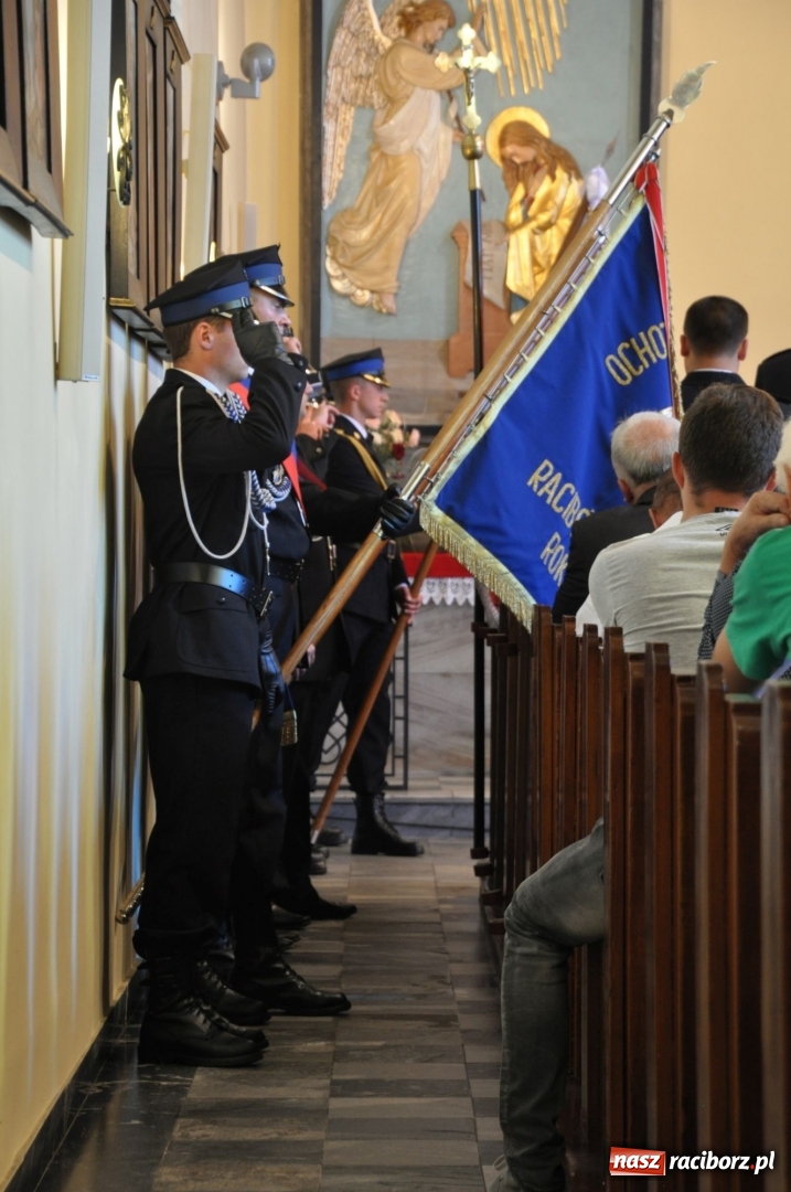 Zdjęcie w galerii na portalu naszraciborz.pl: Nowa remiza dla OSP Babice na 115. urodziny. Uroczyste poświęcenie budynków i pojazdów wiadomości z regionu