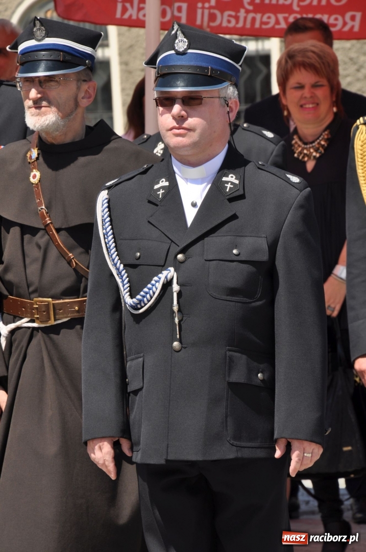 Zdjęcie w galerii na portalu naszraciborz.pl: Nowa remiza dla OSP Babice na 115. urodziny. Uroczyste poświęcenie budynków i pojazdów wiadomości z regionu