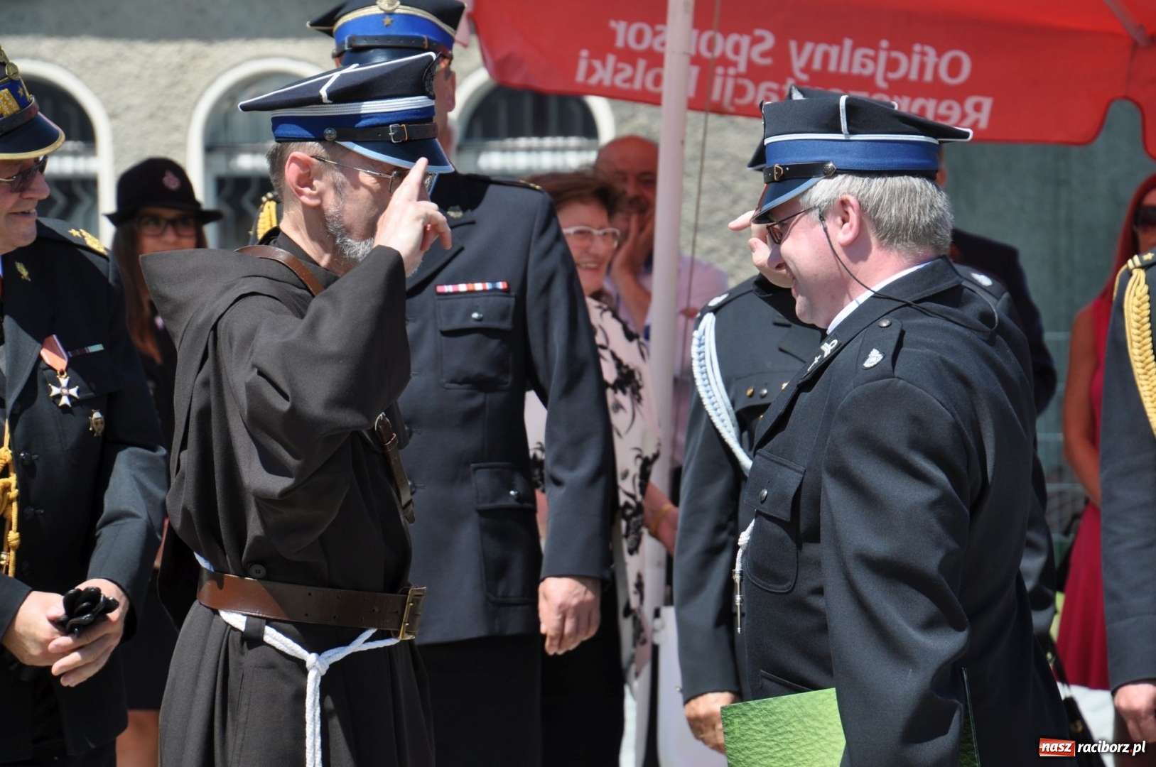 Zdjęcie w galerii na portalu naszraciborz.pl: Nowa remiza dla OSP Babice na 115. urodziny. Uroczyste poświęcenie budynków i pojazdów wiadomości z regionu