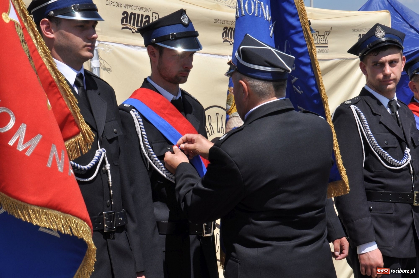 Zdjęcie w galerii na portalu naszraciborz.pl: Nowa remiza dla OSP Babice na 115. urodziny. Uroczyste poświęcenie budynków i pojazdów wiadomości z regionu