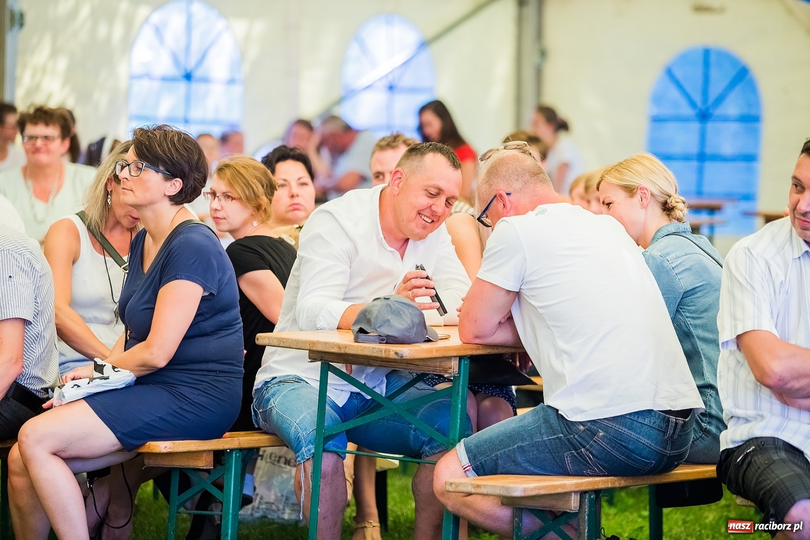 Zdjęcie w galerii na portalu naszraciborz.pl: Przegląd piosenki religijnej, czyli Święto Rodziny w Makowie wiadomości z regionu