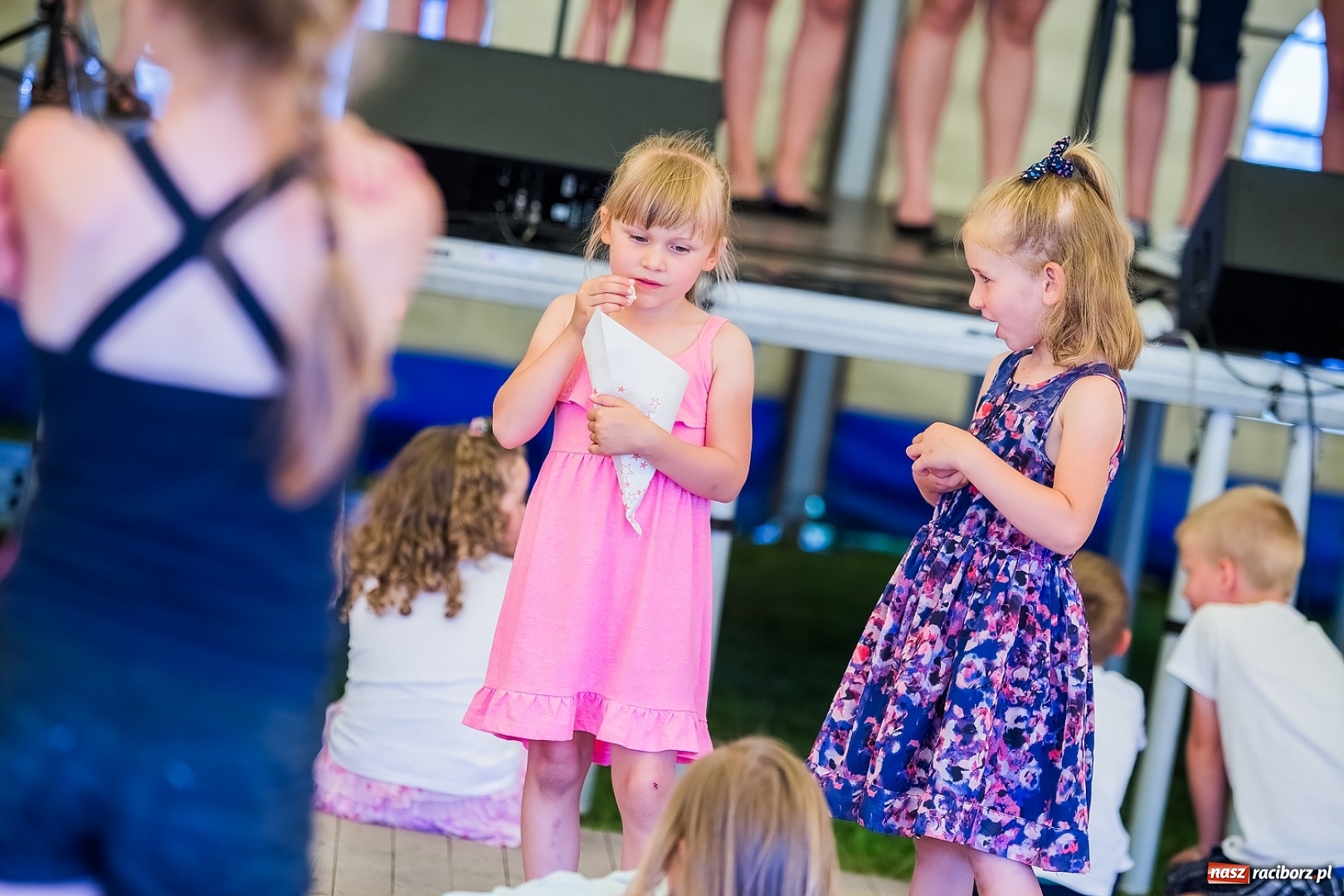 Zdjęcie w galerii na portalu naszraciborz.pl: Przegląd piosenki religijnej, czyli Święto Rodziny w Makowie wiadomości z regionu