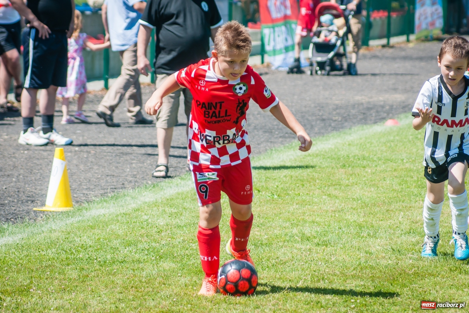 Zdjęcie w galerii na portalu naszraciborz.pl: Tworków Cup 2017. FP Jasienica zwycięska w kategorii żaków. Gospodarze tuż za podium wiadomości z regionu