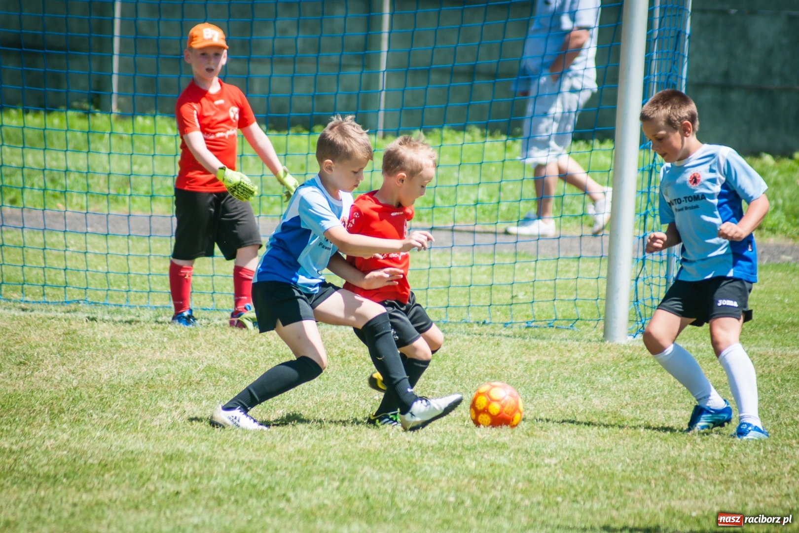 Zdjęcie w galerii na portalu naszraciborz.pl: Tworków Cup 2017. FP Jasienica zwycięska w kategorii żaków. Gospodarze tuż za podium wiadomości z regionu