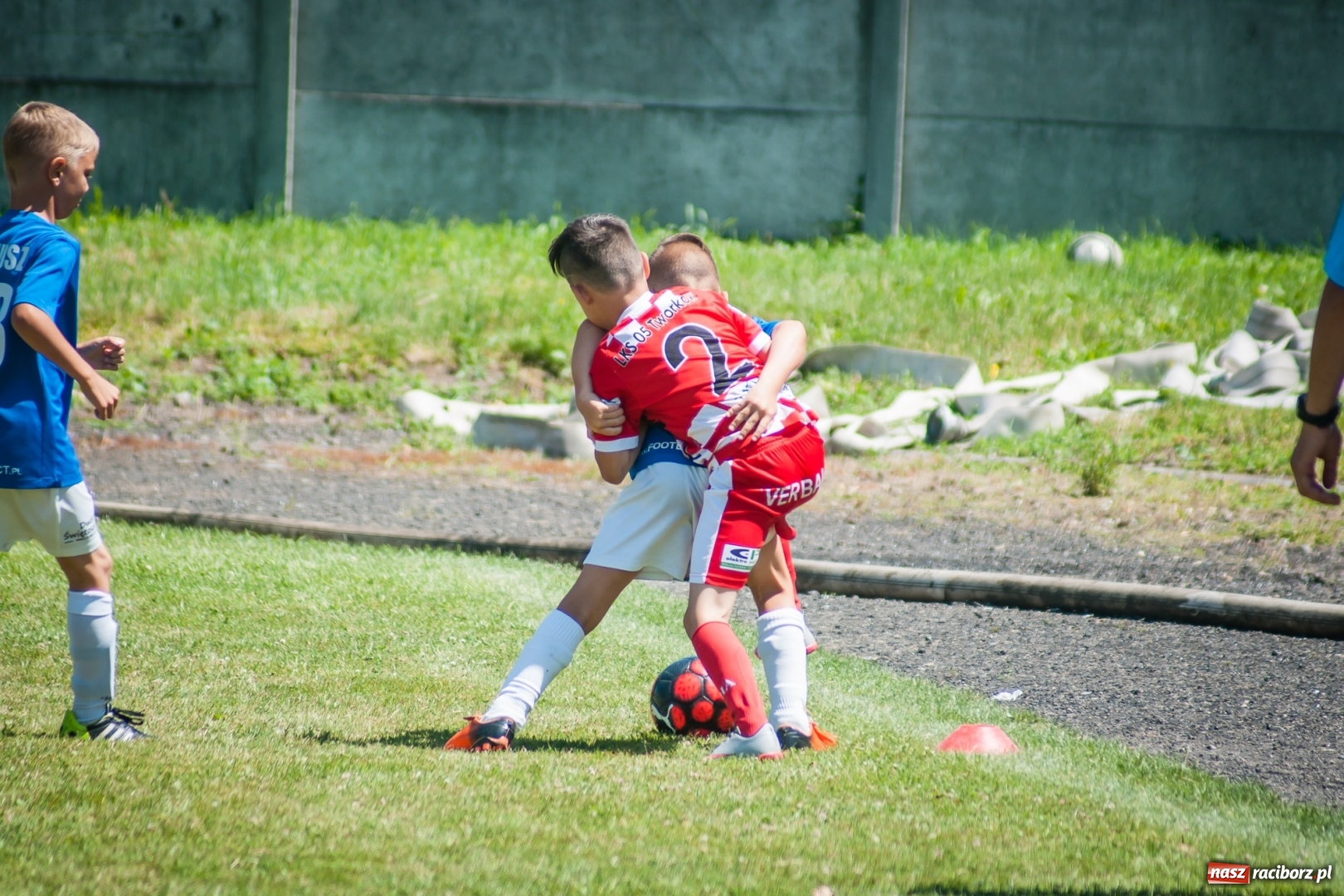 Zdjęcie w galerii na portalu naszraciborz.pl: Tworków Cup 2017. FP Jasienica zwycięska w kategorii żaków. Gospodarze tuż za podium wiadomości z regionu
