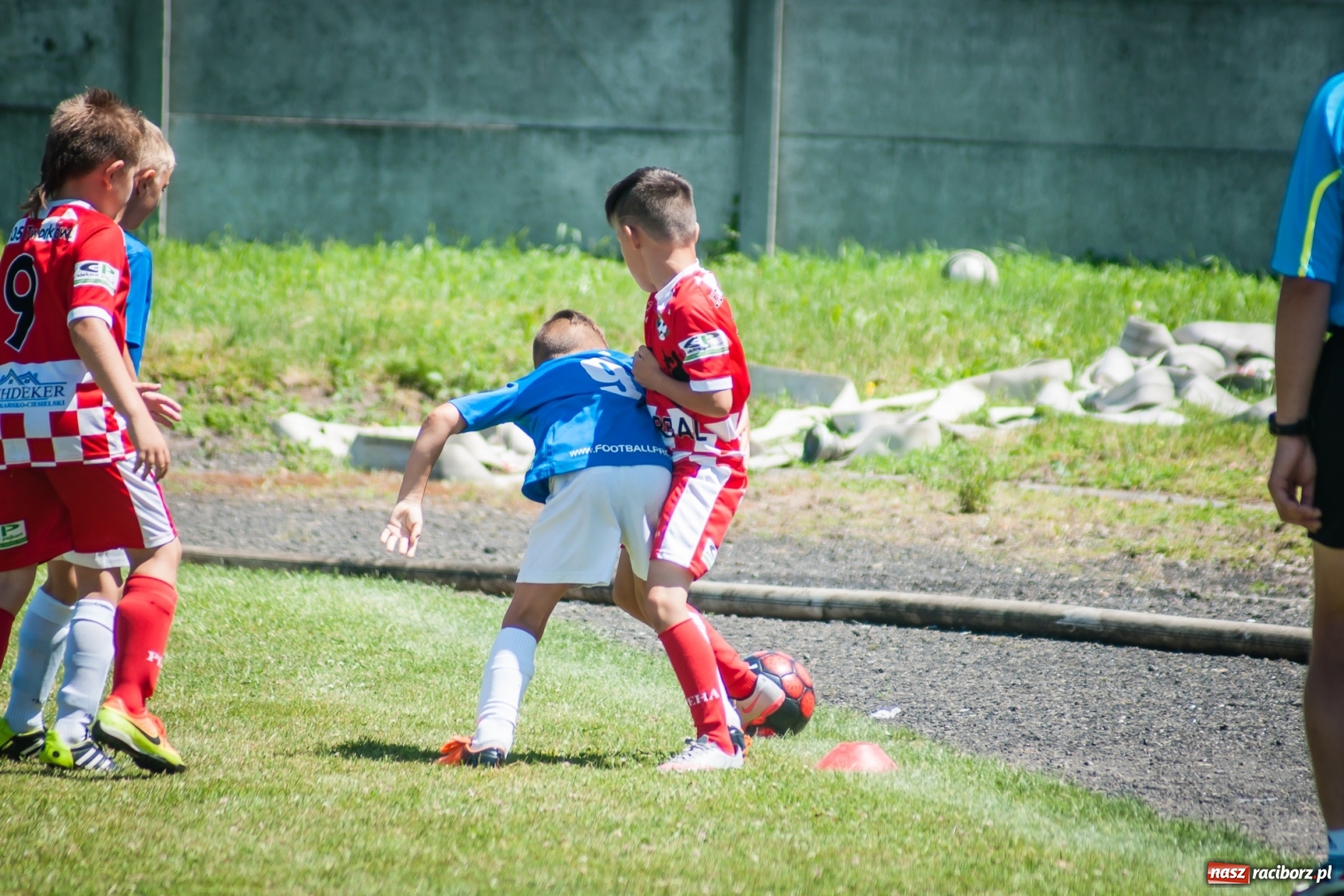 Zdjęcie w galerii na portalu naszraciborz.pl: Tworków Cup 2017. FP Jasienica zwycięska w kategorii żaków. Gospodarze tuż za podium wiadomości z regionu