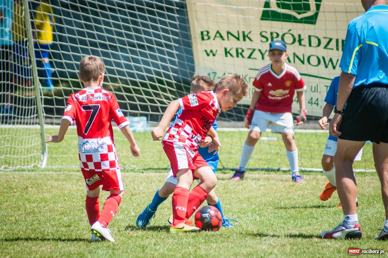Zdjęcie w galerii na portalu naszraciborz.pl: Tworków Cup 2017. FP Jasienica zwycięska w kategorii żaków. Gospodarze tuż za podium wiadomości z regionu