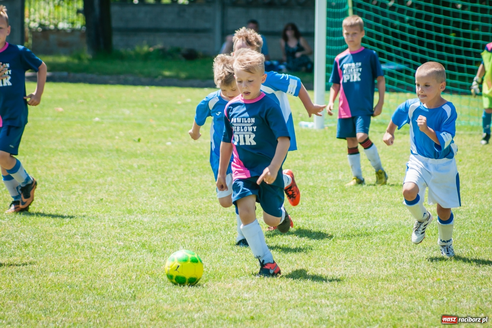 Zdjęcie w galerii na portalu naszraciborz.pl: Tworków Cup 2017. FP Jasienica zwycięska w kategorii żaków. Gospodarze tuż za podium wiadomości z regionu