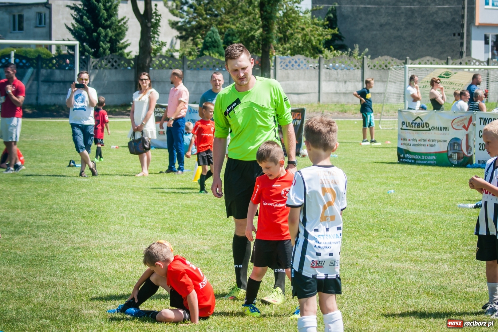 Zdjęcie w galerii na portalu naszraciborz.pl: Tworków Cup 2017. FP Jasienica zwycięska w kategorii żaków. Gospodarze tuż za podium wiadomości z regionu