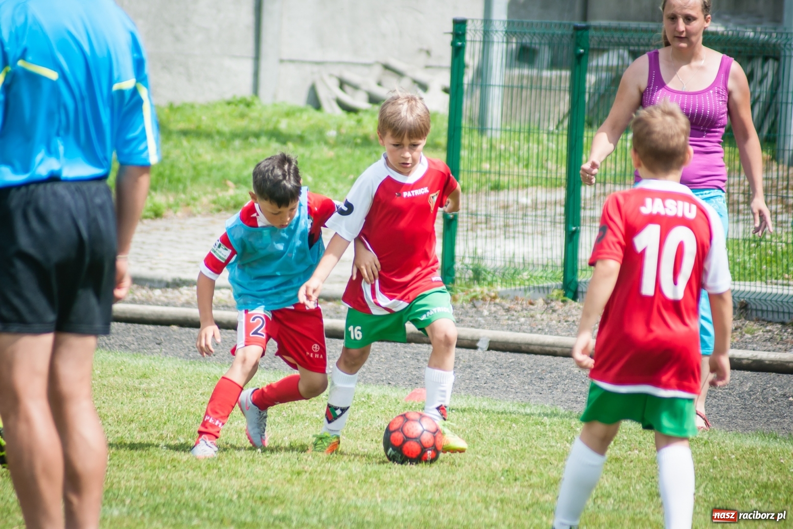 Zdjęcie w galerii na portalu naszraciborz.pl: Tworków Cup 2017. FP Jasienica zwycięska w kategorii żaków. Gospodarze tuż za podium wiadomości z regionu