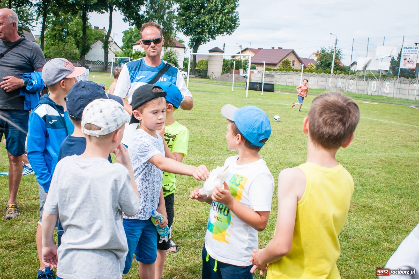 Zdjęcie w galerii na portalu naszraciborz.pl: Tworków Cup 2017. FP Jasienica zwycięska w kategorii żaków. Gospodarze tuż za podium wiadomości z regionu