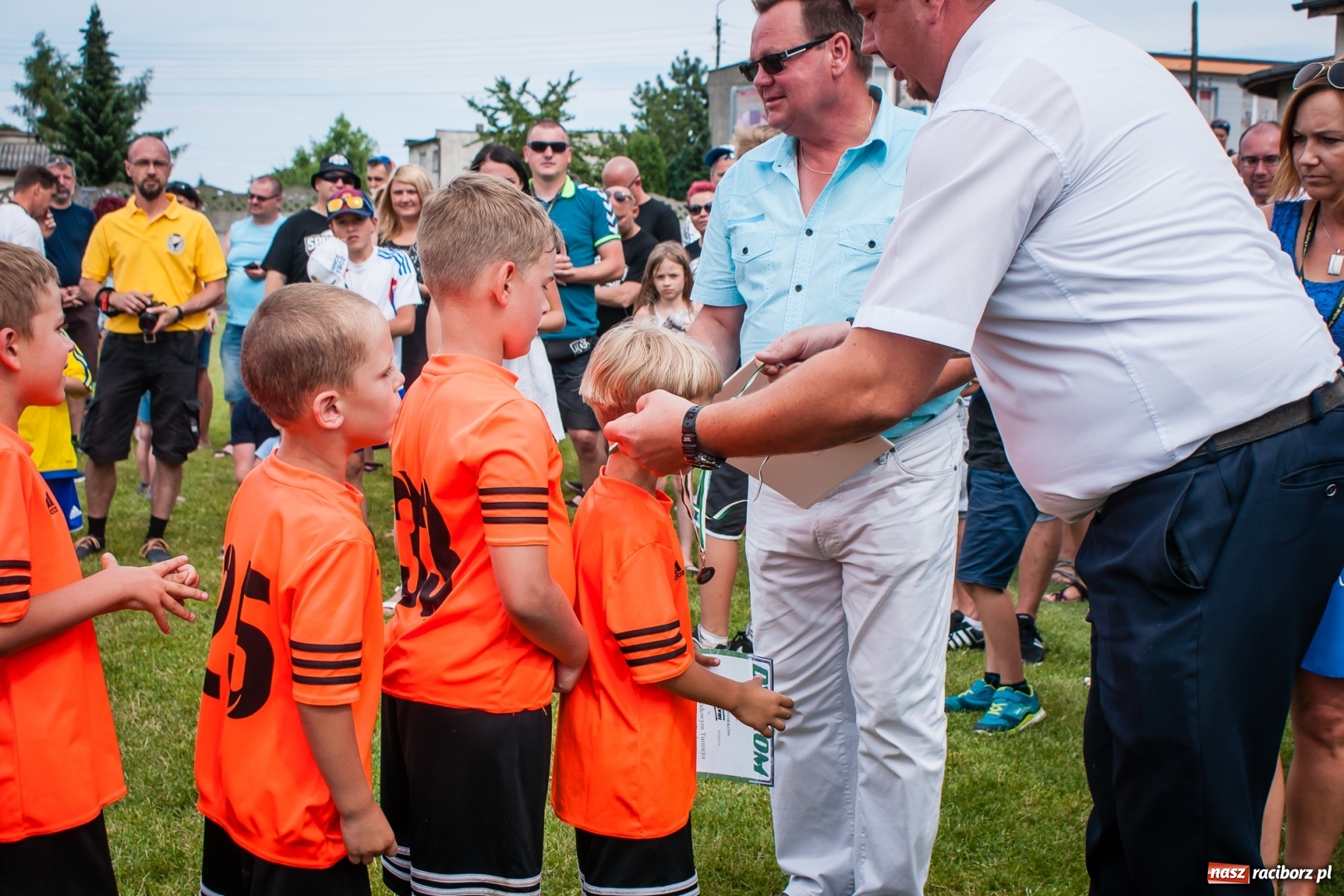 Zdjęcie w galerii na portalu naszraciborz.pl: Tworków Cup 2017. FP Jasienica zwycięska w kategorii żaków. Gospodarze tuż za podium wiadomości z regionu