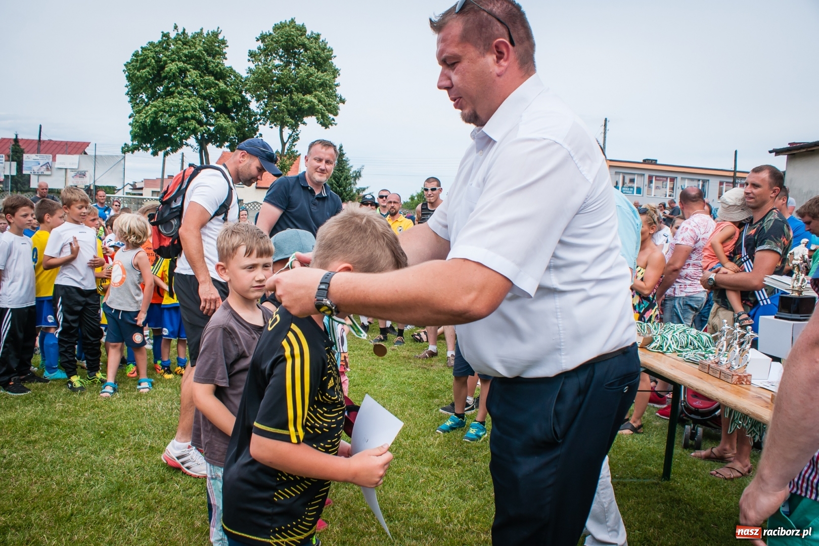 Zdjęcie w galerii na portalu naszraciborz.pl: Tworków Cup 2017. FP Jasienica zwycięska w kategorii żaków. Gospodarze tuż za podium wiadomości z regionu