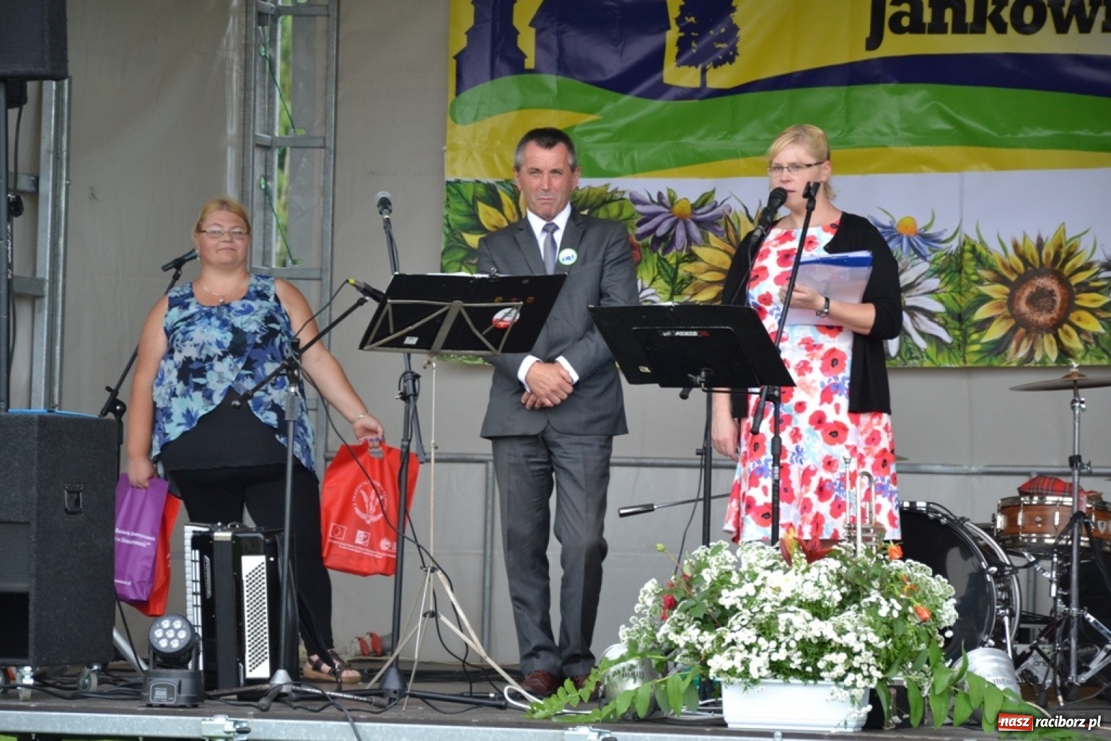 Zdjęcie w galerii na portalu naszraciborz.pl:  Mieszkańcy polskich Jankowic spotkali się po raz ósmy. Tym razem na Podkarpaciu!  wiadomości z regionu