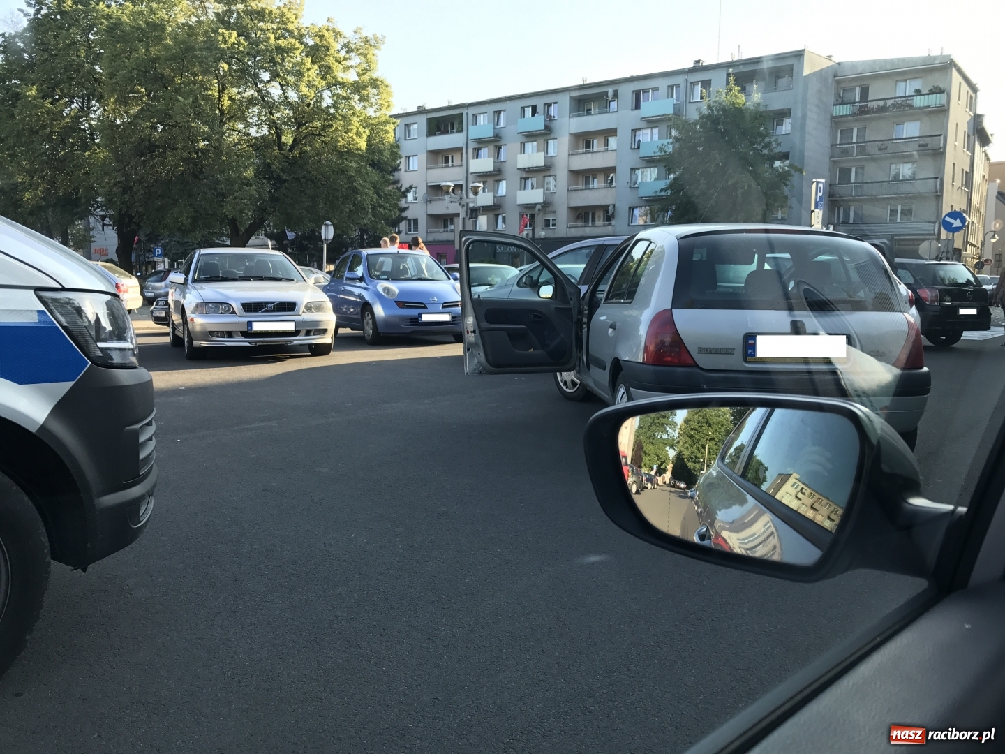 Zdjęcie w galerii na portalu naszraciborz.pl: 18-latek bez prawa jazdy spowodował kolizję  wiadomości z regionu