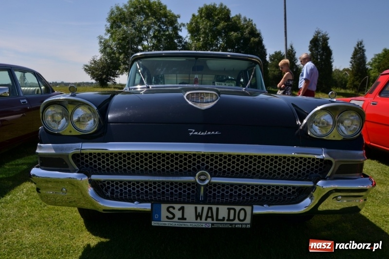 Zdjęcie w galerii na portalu naszraciborz.pl: Oldtimery w Zabełkowie, czyli dzień drugi X Jubileuszowego Zlotu Pojazdów Zabytkowych  wiadomości z regionu