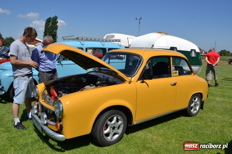 Zdjęcie w galerii na portalu naszraciborz.pl: Oldtimery w Zabełkowie, czyli dzień drugi X Jubileuszowego Zlotu Pojazdów Zabytkowych  wiadomości z regionu