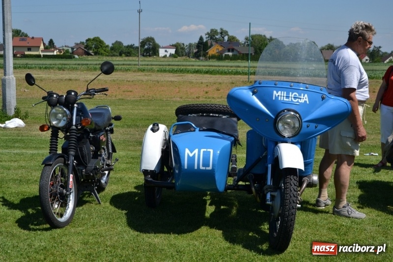 Zdjęcie w galerii na portalu naszraciborz.pl: Oldtimery w Zabełkowie, czyli dzień drugi X Jubileuszowego Zlotu Pojazdów Zabytkowych  wiadomości z regionu